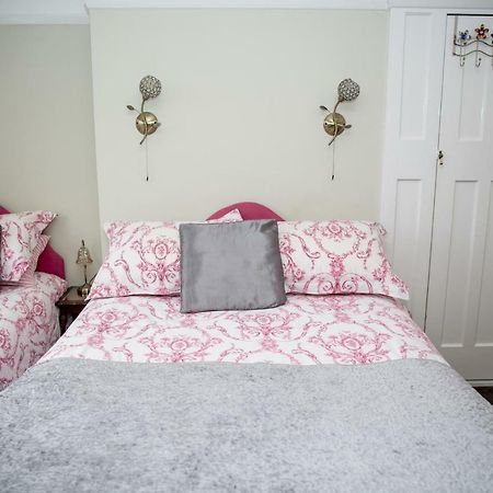 בארנט Bay Tree House Bed & Breakfast מראה חיצוני תמונה