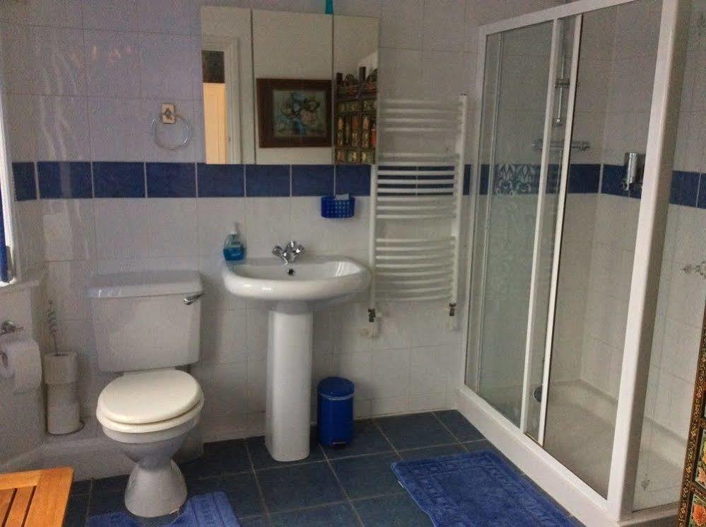 בארנט Bay Tree House Bed & Breakfast מראה חיצוני תמונה